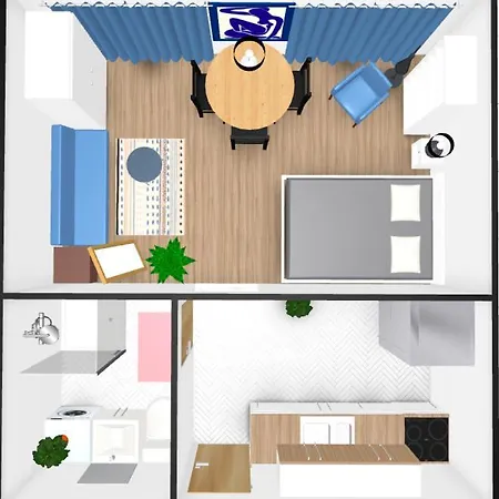 A Cote The Train Station - By Upstairs Apartman *