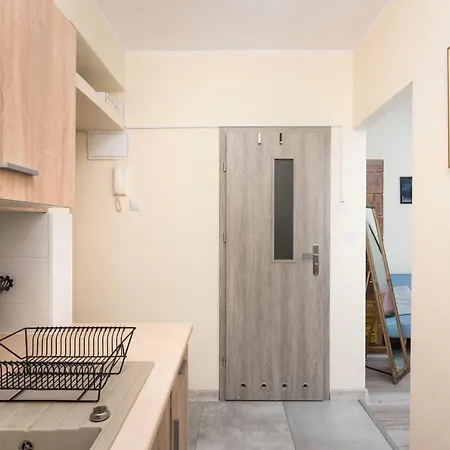 A Cote The Train Station - By Upstairs Appartement Cracovie