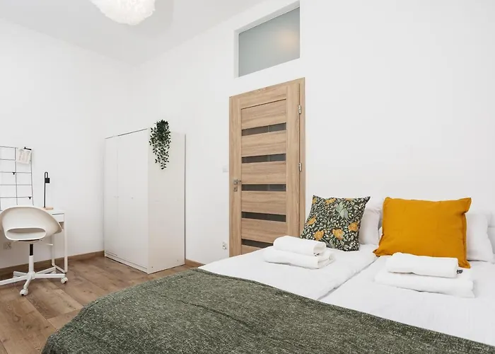 Lejlighed A Cote The Train Station - By Upstairs