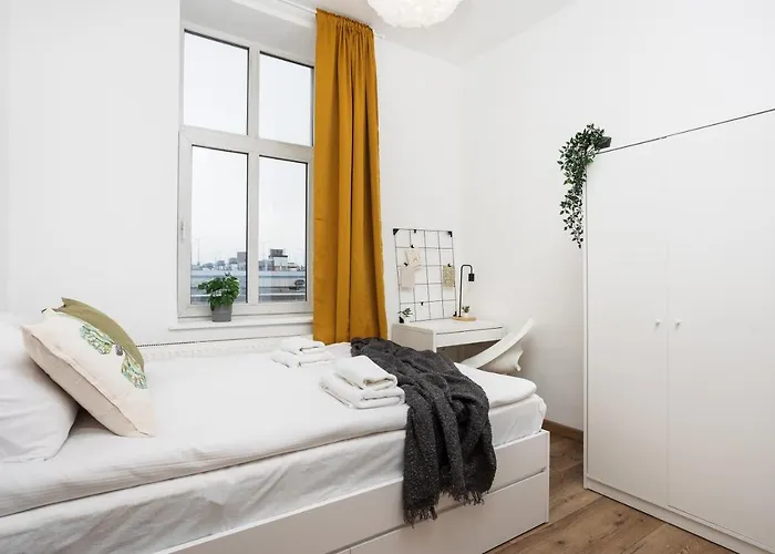 Lejlighed A Cote The Train Station - By Upstairs